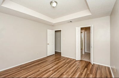 Master Bedroom w/ Private Bath & Walk-in Closet Main Photo