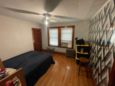 Private Bedroom with Parking_Month_to_Month Lease Main Photo