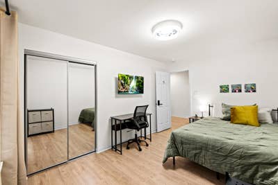 Furnished Room in Shared House Near VCU Health Main Photo