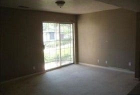 Female Master Bedroom for rent $675 including uti Main Photo