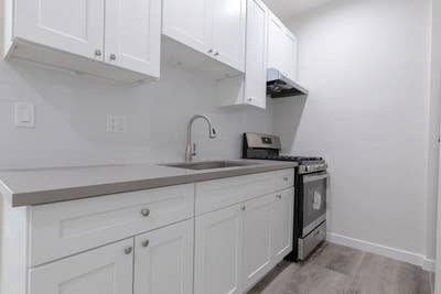 Modern 1 Bedroom for Rent Main Photo
