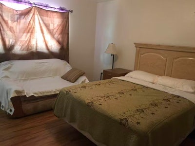 Room for rent  Main Photo