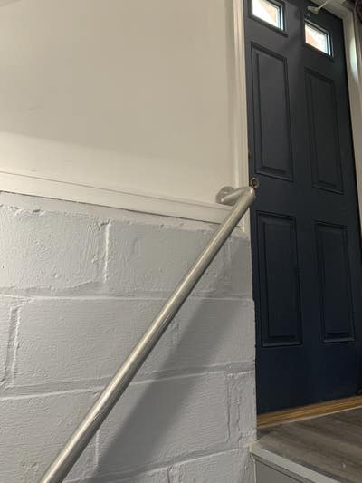 Renovated Basement Apt | Private Entrance Main Photo