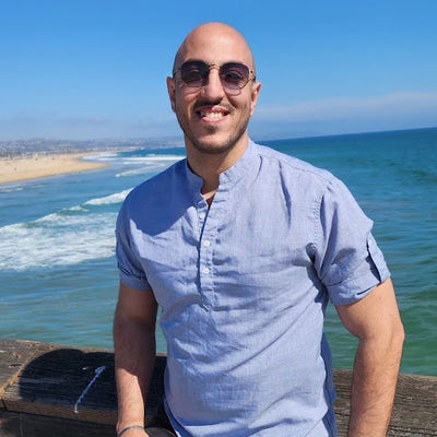 Room wanted in Costa Mesa, CA Main Photo