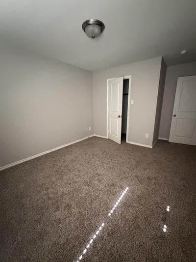 Room for rent!  Main Photo