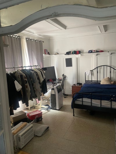 Xx Large sized room  Main Photo