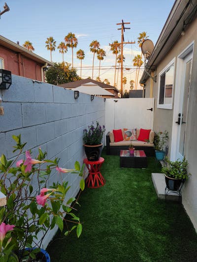 Private Patio, Large Bedroom & En-Suite Bathroom Main Photo