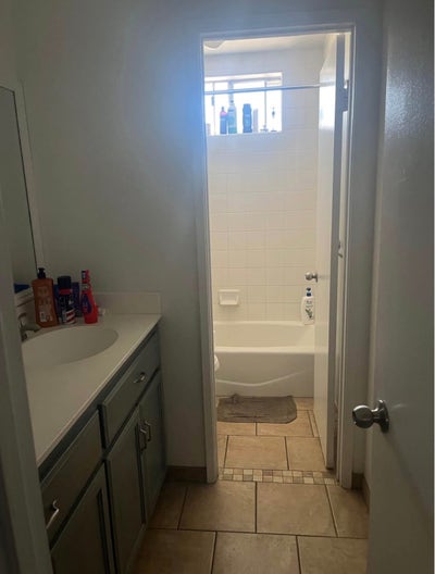 Room for Rent Main Photo