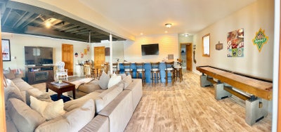 Beautiful 1-Bedroom Suite  Main Photo