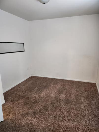 One bedroom, own bath Main Photo