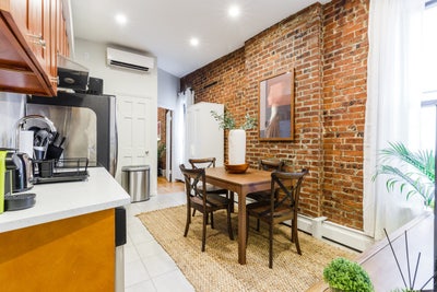 Room in Midtown East on a flexible lease Main Photo
