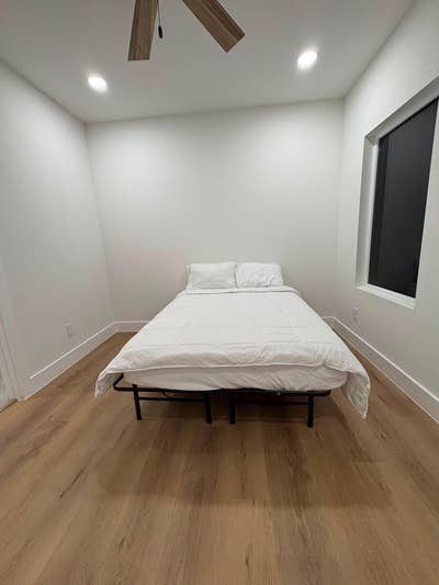 Private Room and Bathroom,New Build! U of H and TS Main Photo