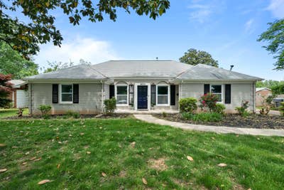 Newly Renovated Home In Perfect Location | Rooms C Main Photo