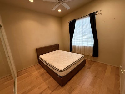 Room for Rent – Quiet & Respectful Home Main Photo