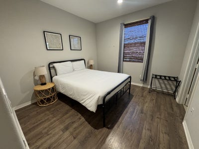 Private 3Rd Floor Bedroom Suite with Ensuite Bath Main Photo