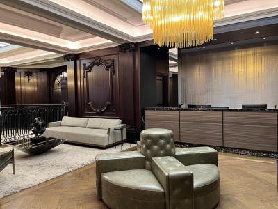 UWS Private Suite: 24/7 Drman, W/D, Park/River!  Main Photo