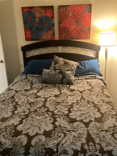 Beautiful furnished home in westchase area Main Photo