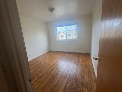 $1,300 Room For Rent on Second Floor of Single Fam Main Photo