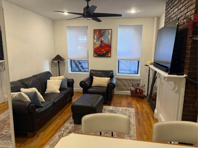 Spacious One Bedroom Near All Main Photo