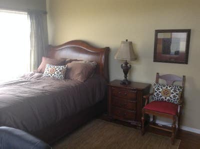 CarlsbadSan MarcosEncinitas Unfurnished Room for  Main Photo