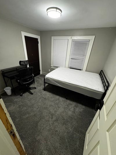 Furnished Room in Updated Home_min to Downtown Main Photo