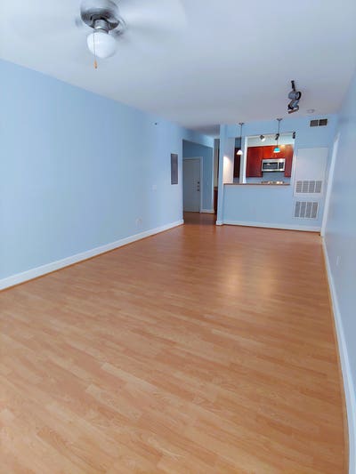 Private room,bathroom & closet in 4 Bed Bath Condo Main Photo