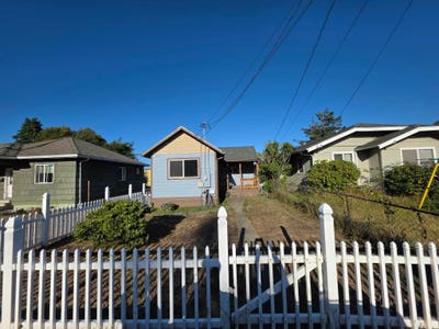 Charming 1 Bed Bath Home in North Bend_$mo Main Photo