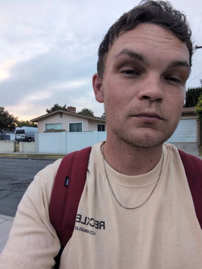 Room wanted in Anaheim, CA Main Photo