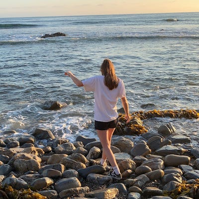 Room wanted in Huntington Beach, CA Main Photo