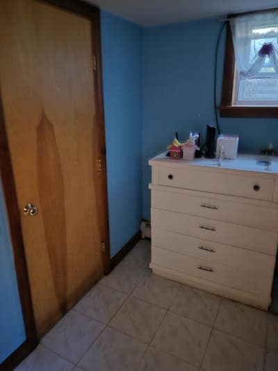 Room on farm in Sussex  county  Main Photo