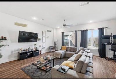 Private Modern Suite Near Medical City & Downtown Main Photo