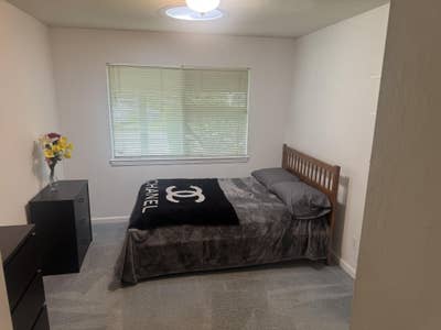Double Room in 5 bed house in Novato Main Photo