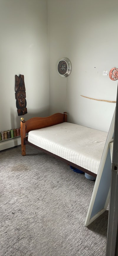 1 Room near Downtown, LF queer friendly roomie Main Photo