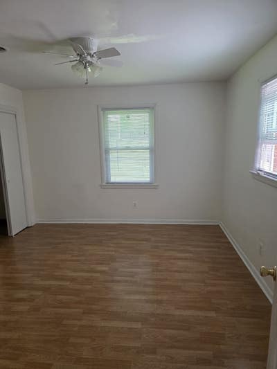 Private in-law suite  Main Photo