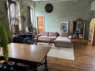 Sunny Room In Huge East Williamsburg Loft Main Photo