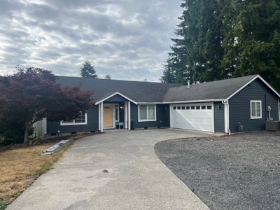 4 rooms available for rent Main Photo