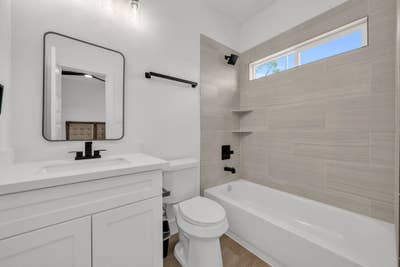 NextLevel CoLiving in a BrandNew Duplex — Presente Main Photo