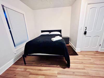 PittsburghCozy Renovated Home near MARTA & BeltLin Main Photo