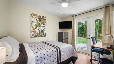 Fully Renovated July 2026 | Work Desk, Smart TV &  Main Photo