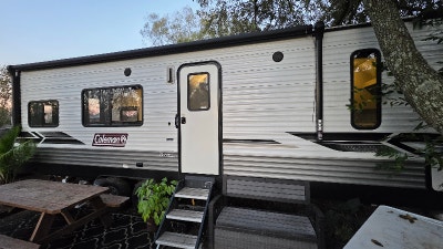 Cozy Single Unit in Baytown | 6835 Purvis Ln | $mo Main Photo