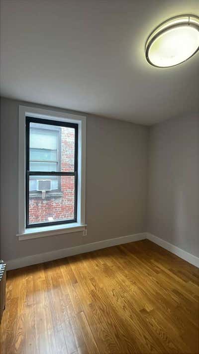 Large private room in Upper West Side Main Photo