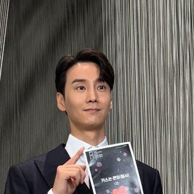 Room in Manhattan,easy going, clean, Korean actor Main Photo