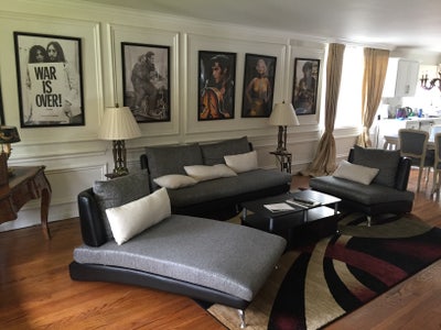 Seeking a Roommate to share beautiful Apt Main Photo