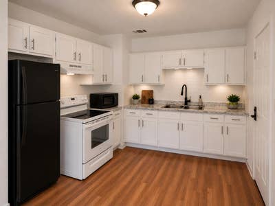Quiet Lancaster Home | Smart TV | WiFi | Utilities Main Photo