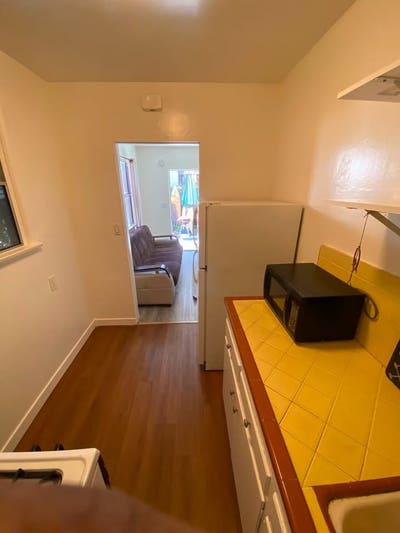 Studio - East Hollywood Main Photo