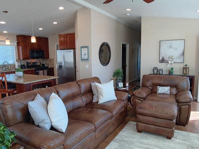 It's More Than a Room! It's Your New Home! Main Photo