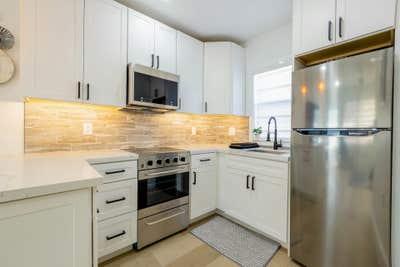 Stylish beach condo with ocean access   Main Photo