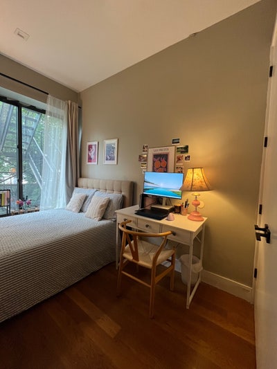Furnished or Unfurnished $1330 Bedroom in Brooklyn Main Photo