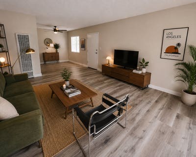 Bright & Beautiful Echo Park 1BR with Parking Incl Main Photo
