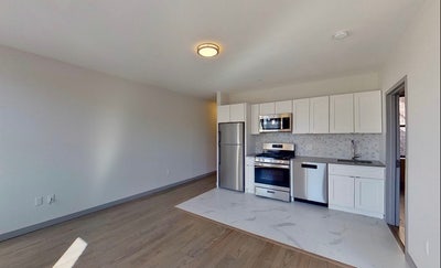 New Reno Rooms - 4Br /2Ba  -W&D -Sept /Oct Main Photo